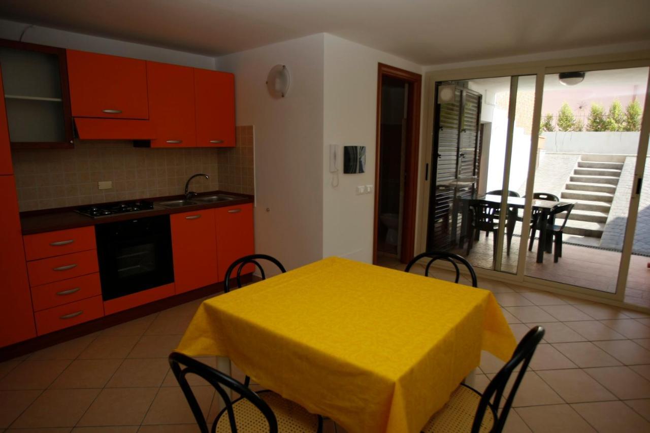 Residence Gualtieri Sant'Andrea Apostolo dello Ionio Exterior photo